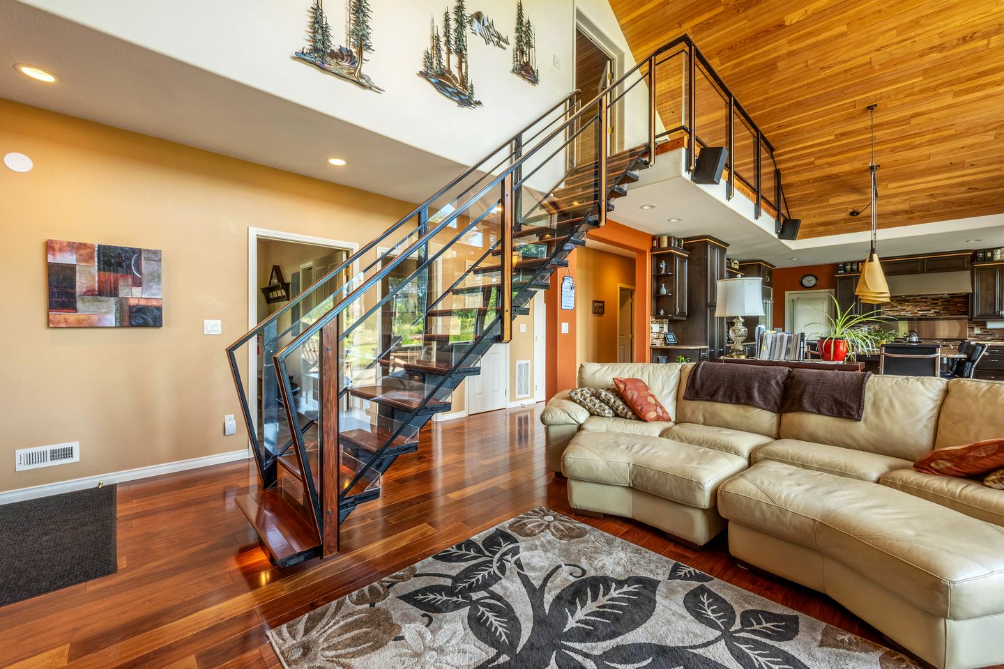 Luxurious Cabin with Hot-tub in Parkdale, Oregon