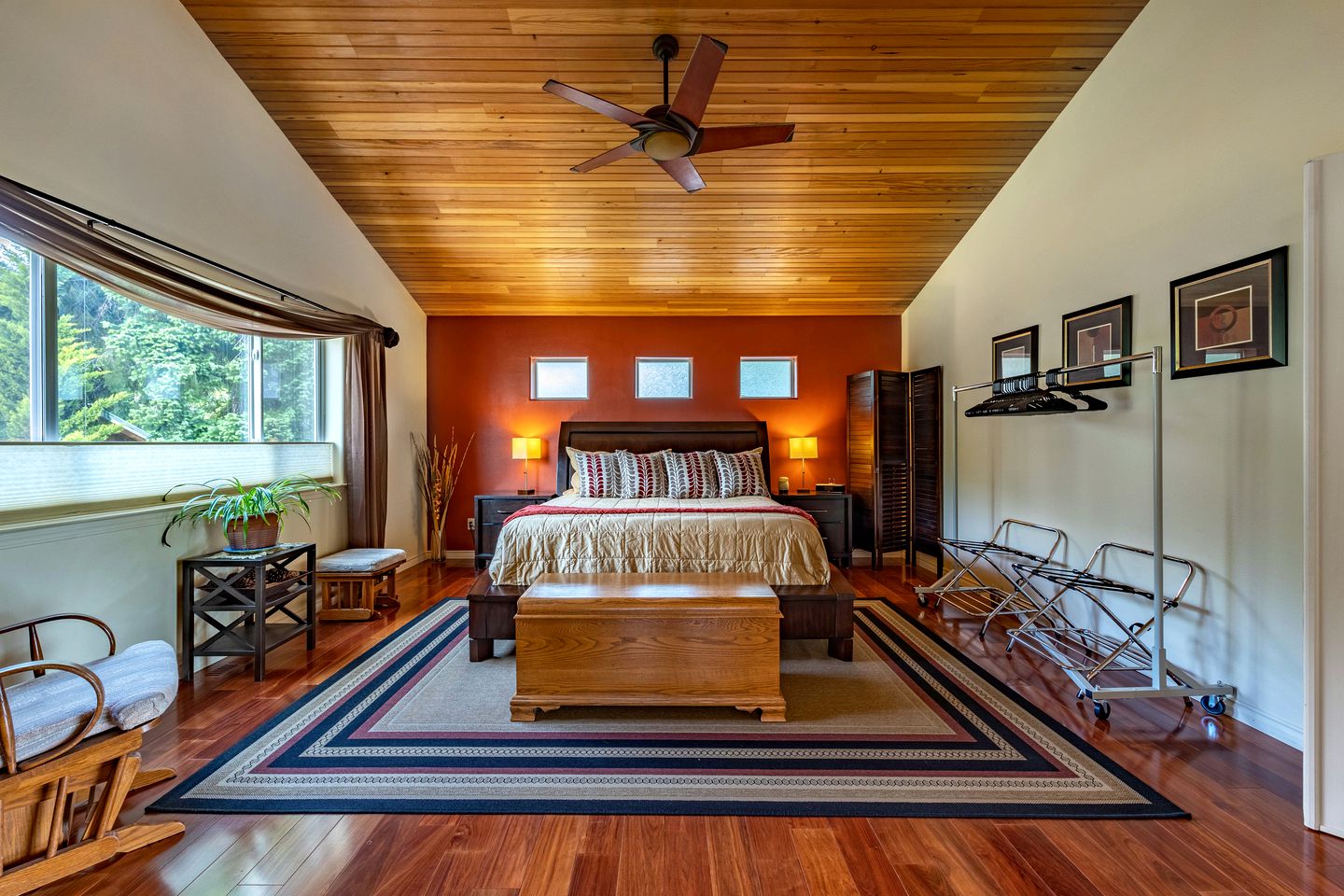 Luxurious Cabin with Hot-tub in Parkdale, Oregon