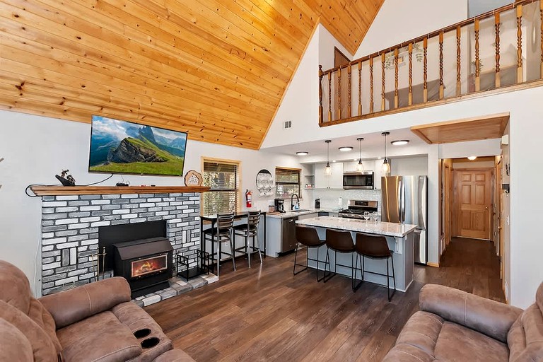 Cabins (United States of America, Big Bear Lake, California)