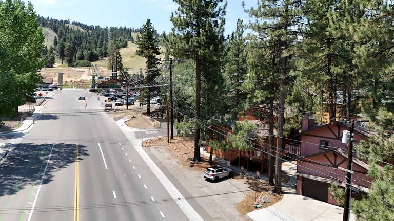 Cabins (United States of America, Big Bear Lake, California)