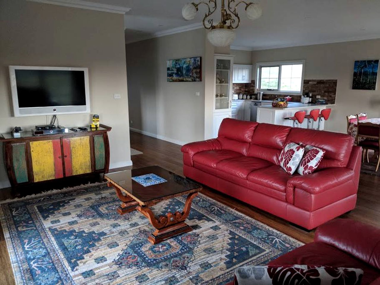 Secluded Cottage Rental Tucked Away in the Countryside near Deloraine, Tasmania