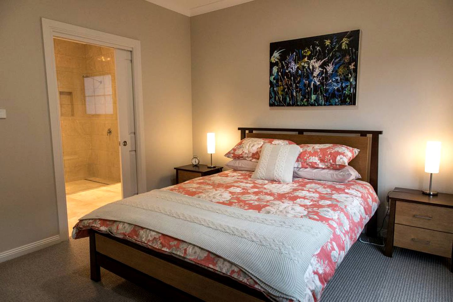 Secluded Cottage Rental Tucked Away in the Countryside near Deloraine, Tasmania