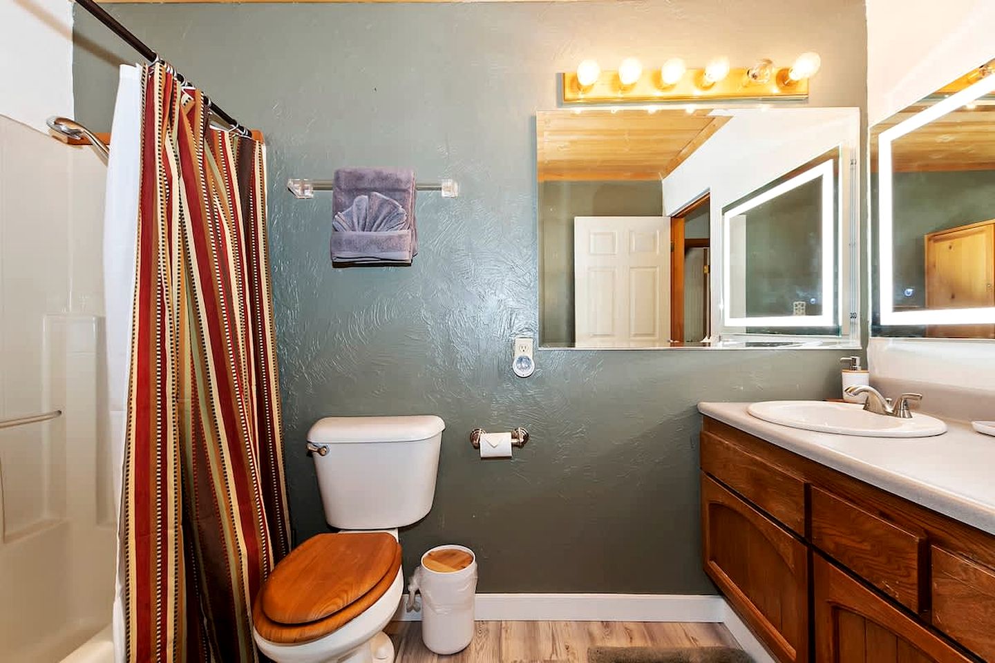 Mountain Cabin with Foosball Table and Outdoor Area in Big Bear Lake, California