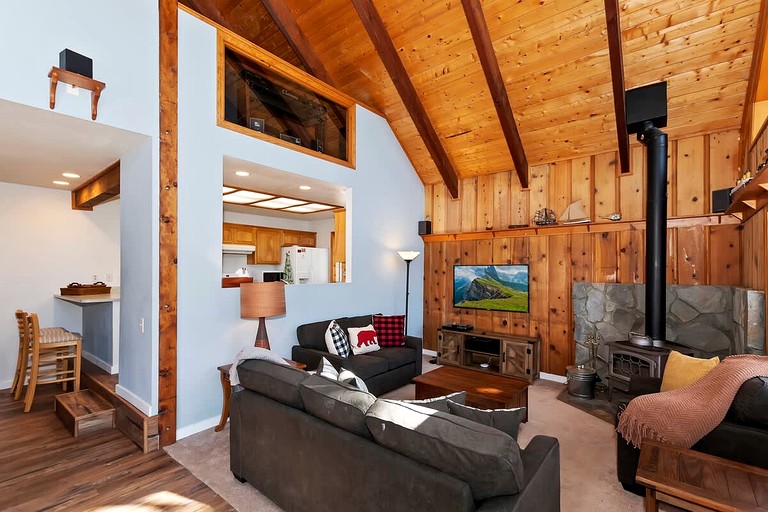 Cabins (United States of America, Big Bear Lake, California)