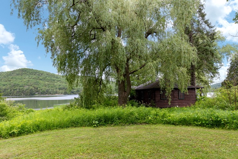 Cabins (United States of America, Lyme, New Hampshire)
