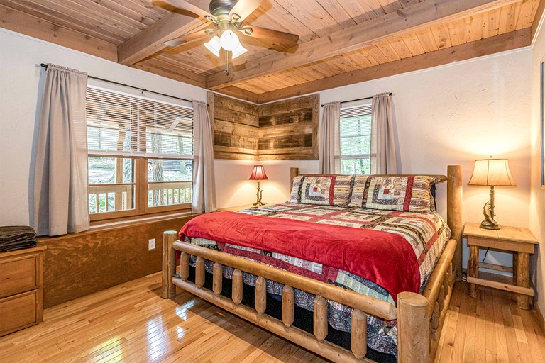 Cabins (United States of America, Sautee Nacoochee, Georgia)