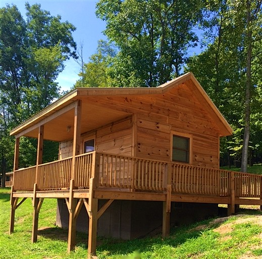 Cabins (United States of America, Purlear, North Carolina)