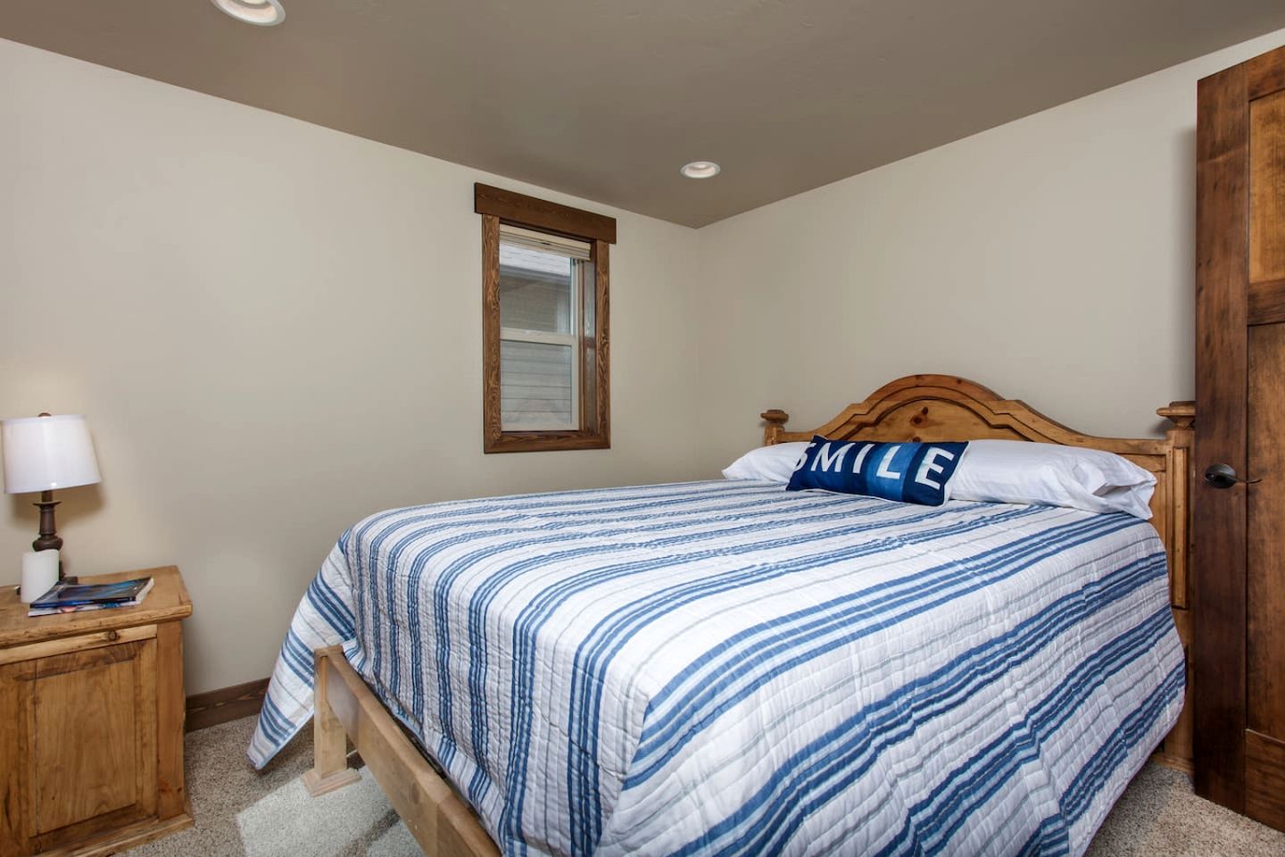 Family-Friendly Cabin Rental with Mountain Vistas near West Glacier, Montana