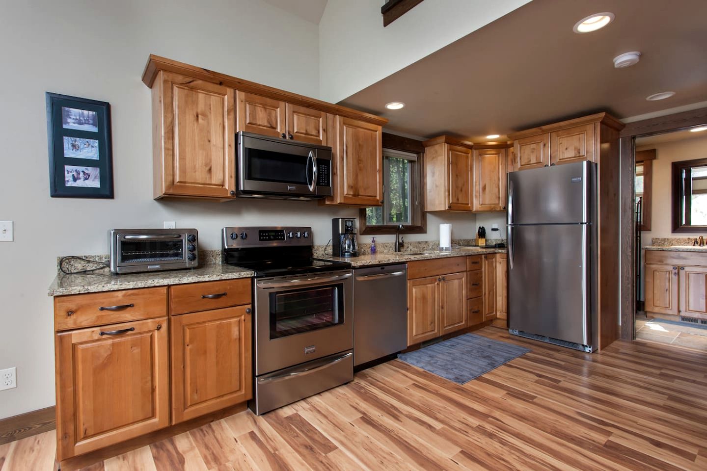 Family-Friendly Cabin Rental with Mountain Vistas near West Glacier, Montana