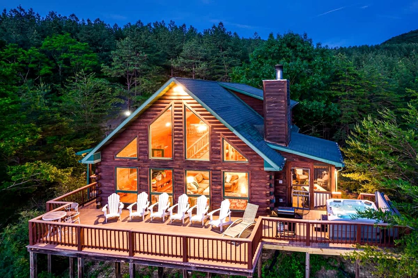 Secluded Luxury Cabin with Hot Tub on 40 Private Acres Near Moorefield, West Virginia