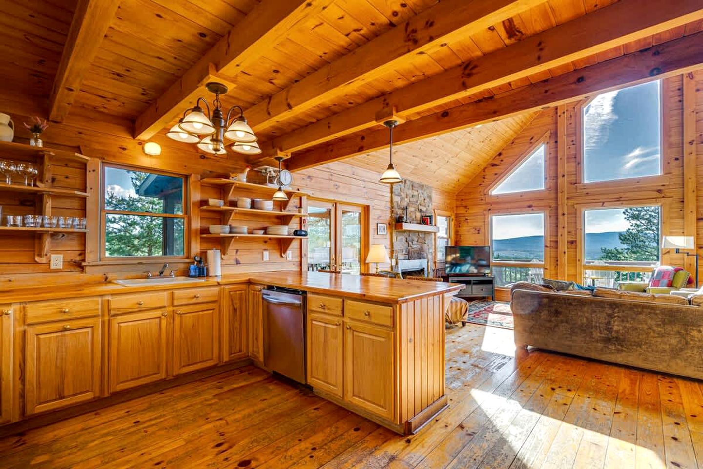 Secluded Luxury Cabin with Hot Tub on 40 Private Acres Near Moorefield, West Virginia