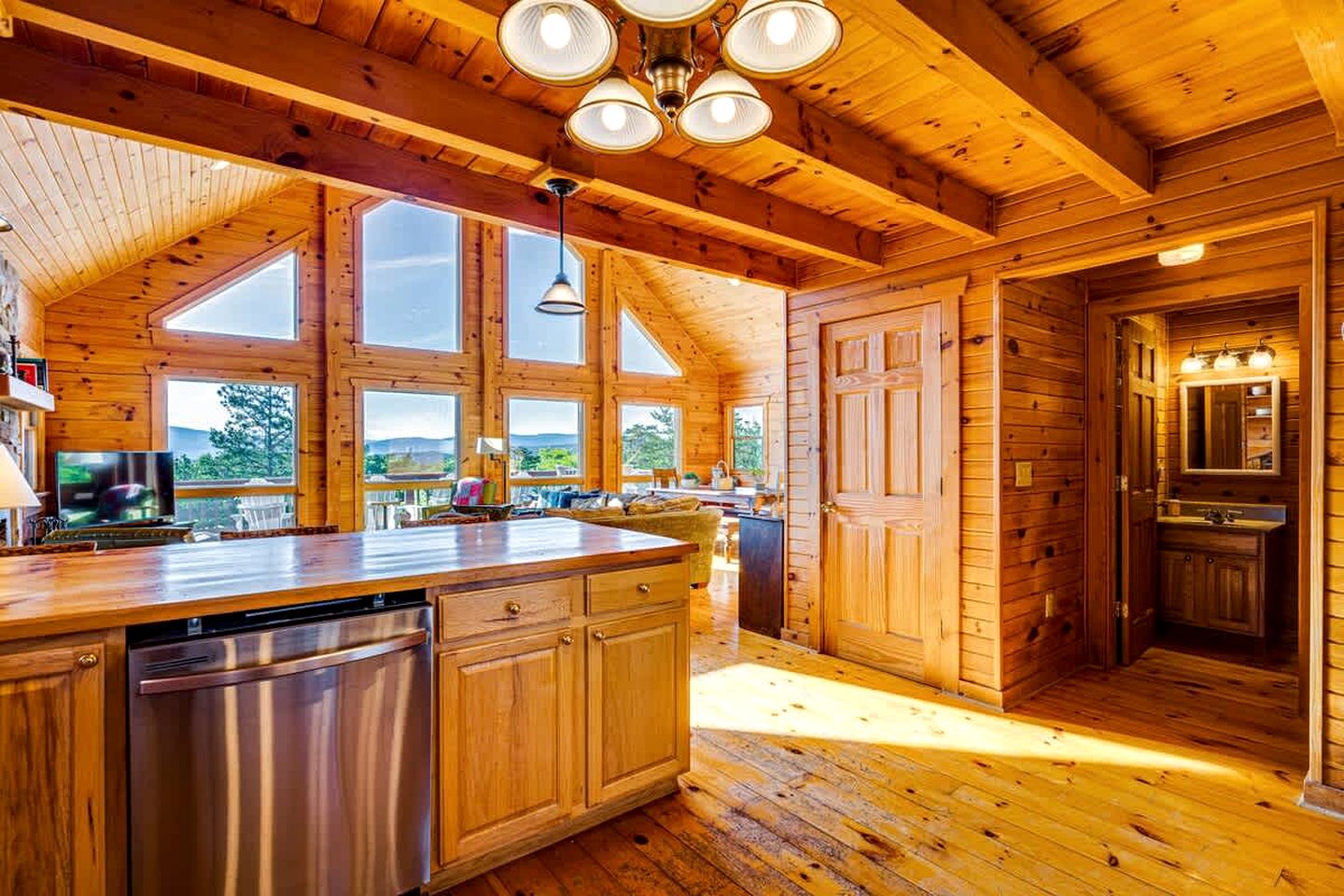 Secluded Luxury Cabin with Hot Tub on 40 Private Acres Near Moorefield, West Virginia