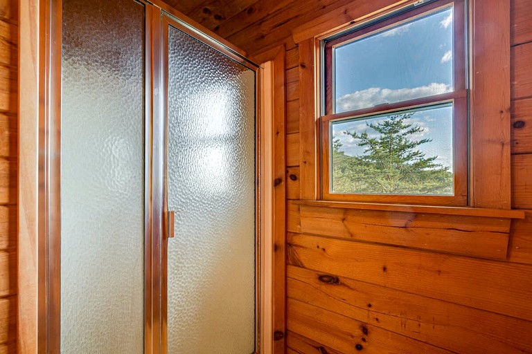 Cabins (United States of America, Moorefield, West Virginia)