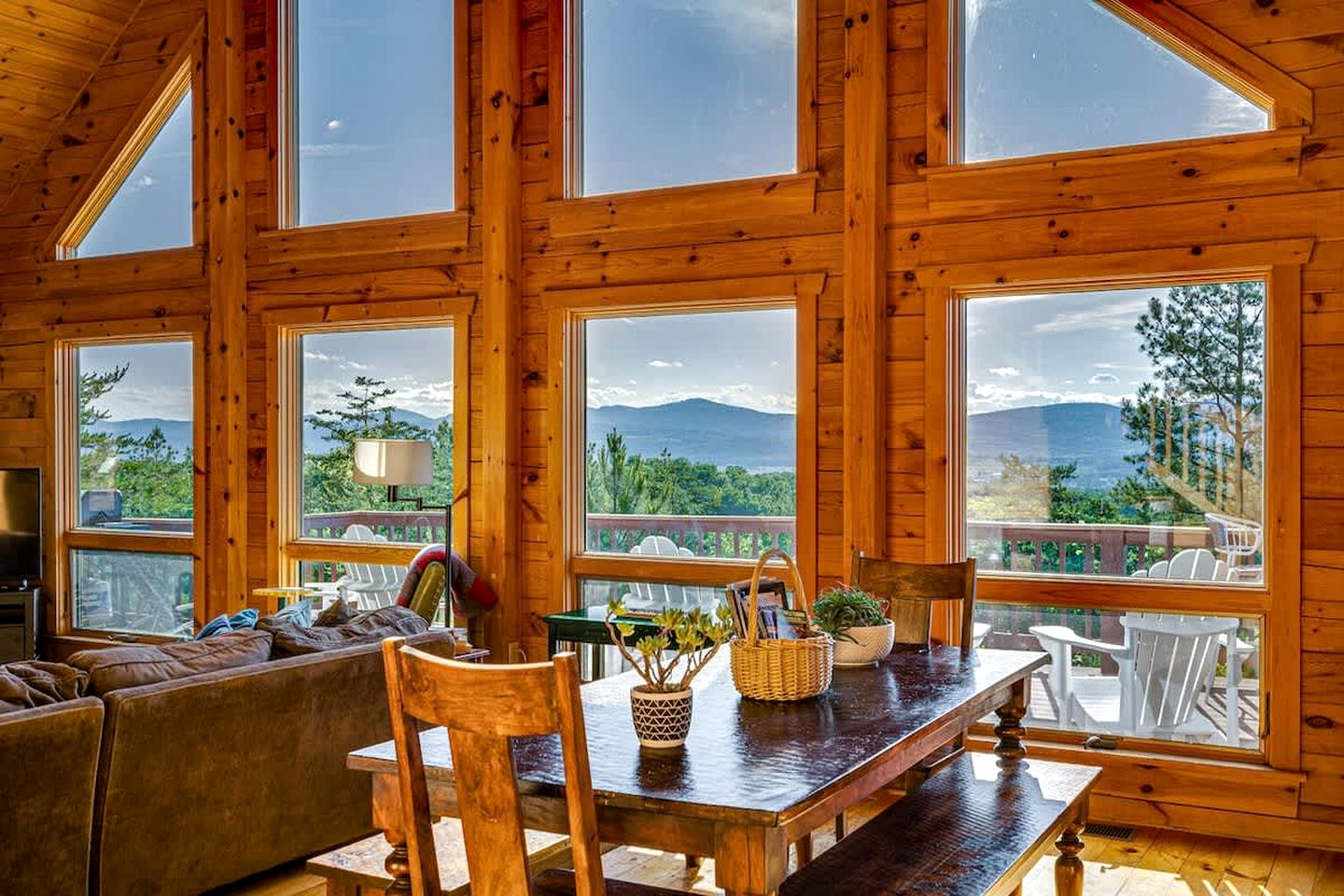 Secluded Luxury Cabin with Hot Tub on 40 Private Acres Near Moorefield, West Virginia