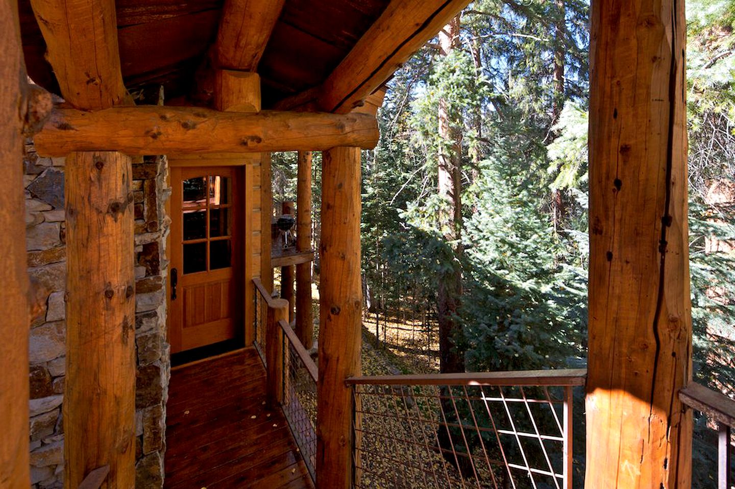 Rustic Scenic Cabin Rental near Telluride in Mountain Village, Colorado