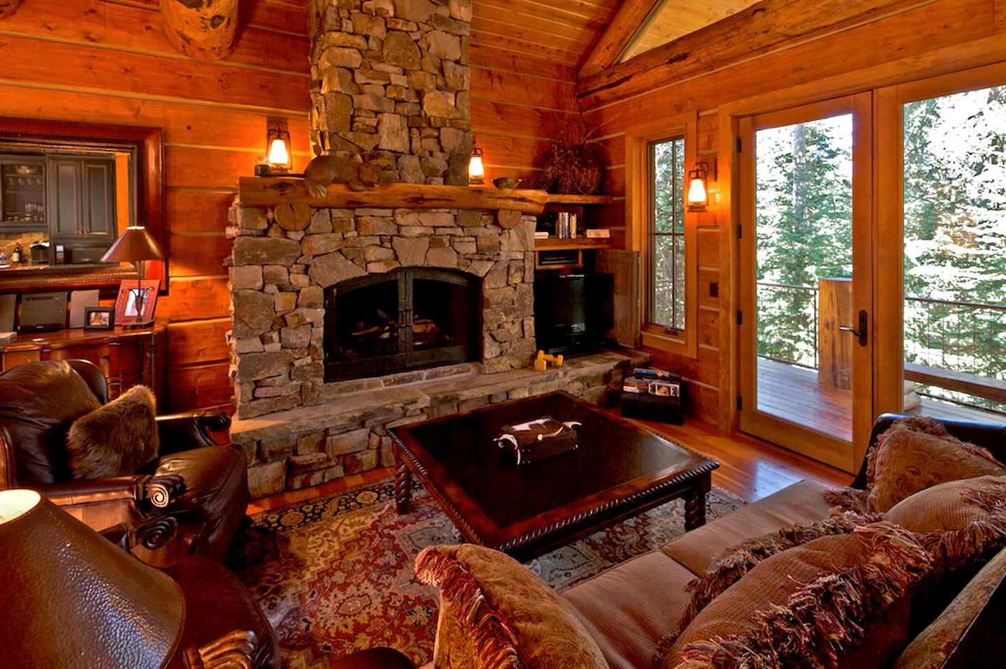 Rustic Scenic Cabin Rental near Telluride in Mountain Village, Colorado