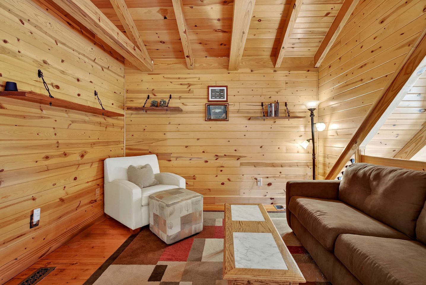 Peaceful Mountain Cabin with Hot Tub, Screened Porch & Views Near Lost River, Baker WV