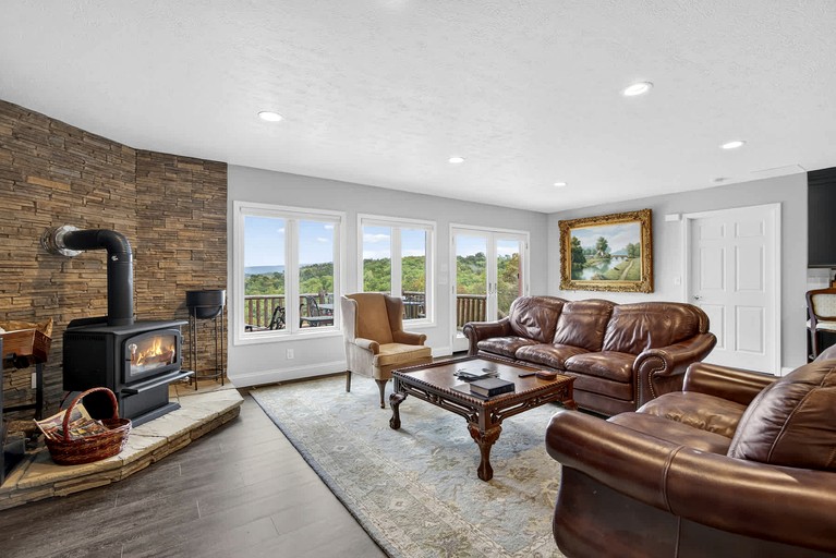 Cabins (United States of America, Baker, West Virginia)