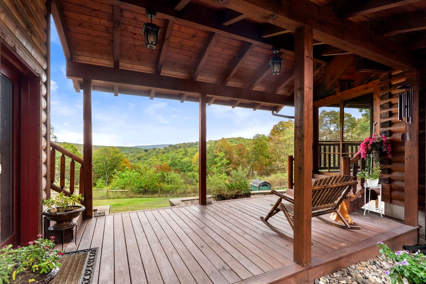 Modern Mountain Retreat with Fire Pit and Scenic Views near Lost River, Baker WV