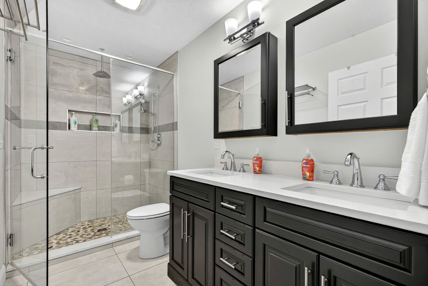 Modern Mountain Retreat with Fire Pit and Scenic Views near Lost River, Baker WV