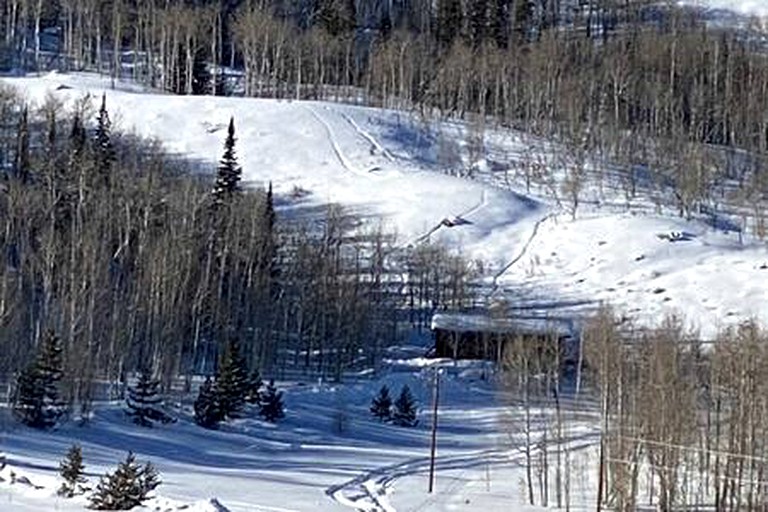 Cabins (United States of America, Walden, Colorado)