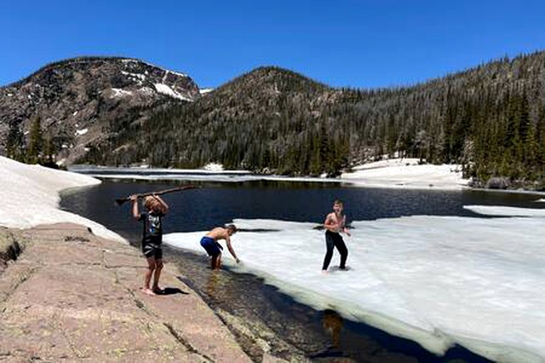 Cabins (United States of America, Walden, Colorado)