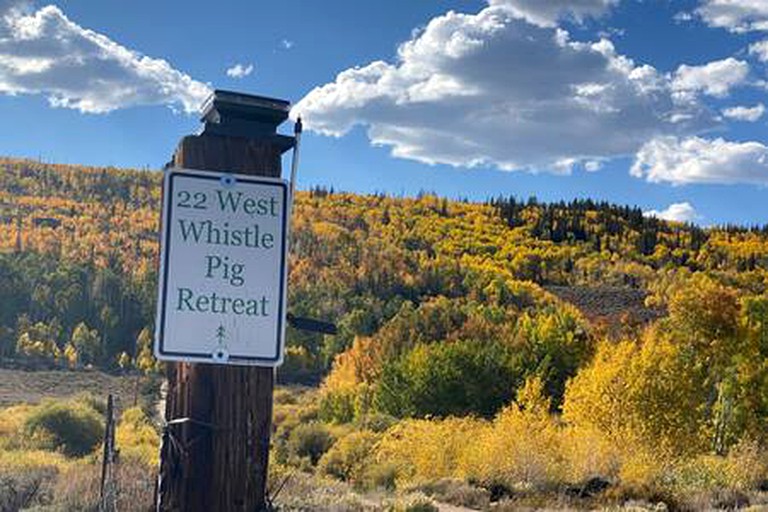 Cabins (United States of America, Walden, Colorado)