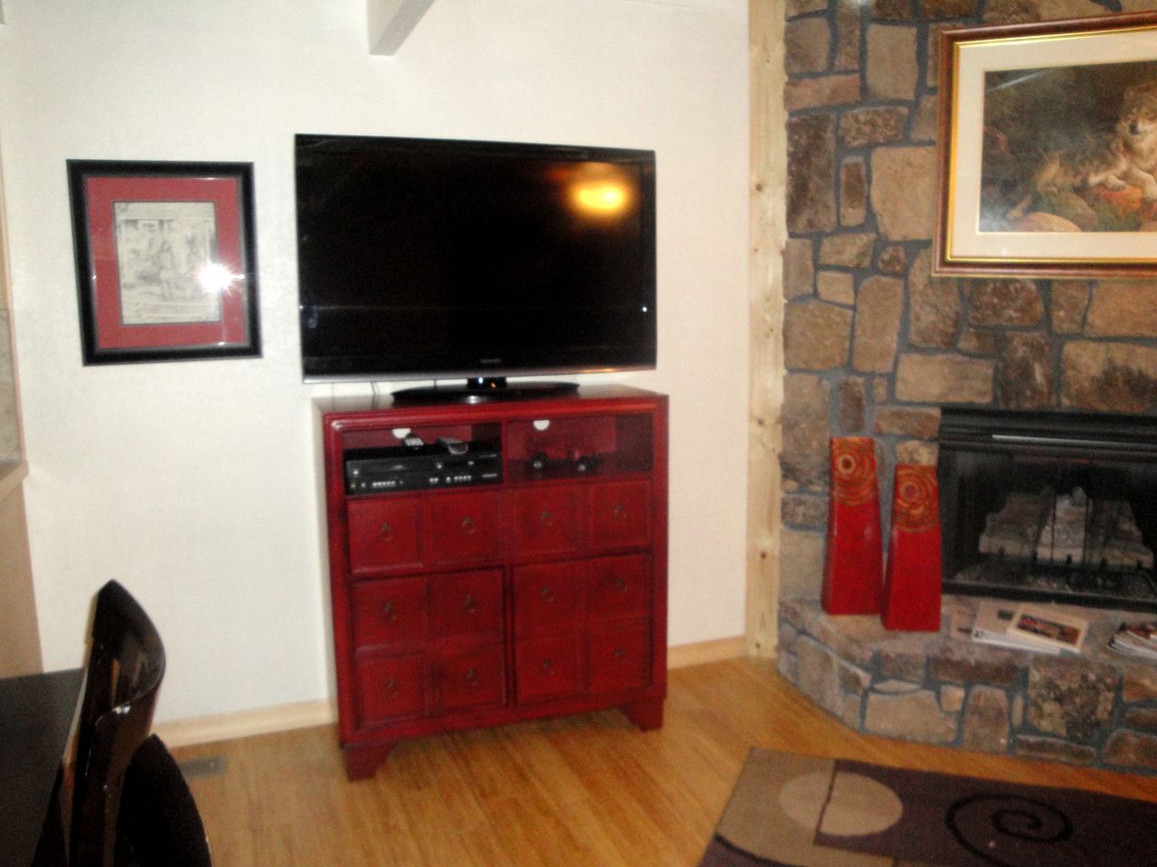 Amazing Wooden Cottage with Hot-tub and Swimming Pool in Mountain Harbor Forest, Arkansas