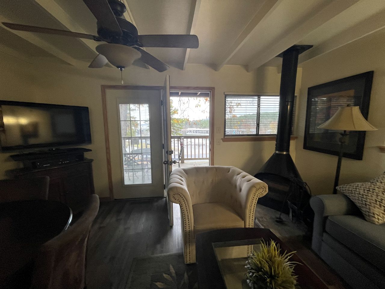 Arkansas Rest and Relaxation In Nature in this Lake Ouachita Rental