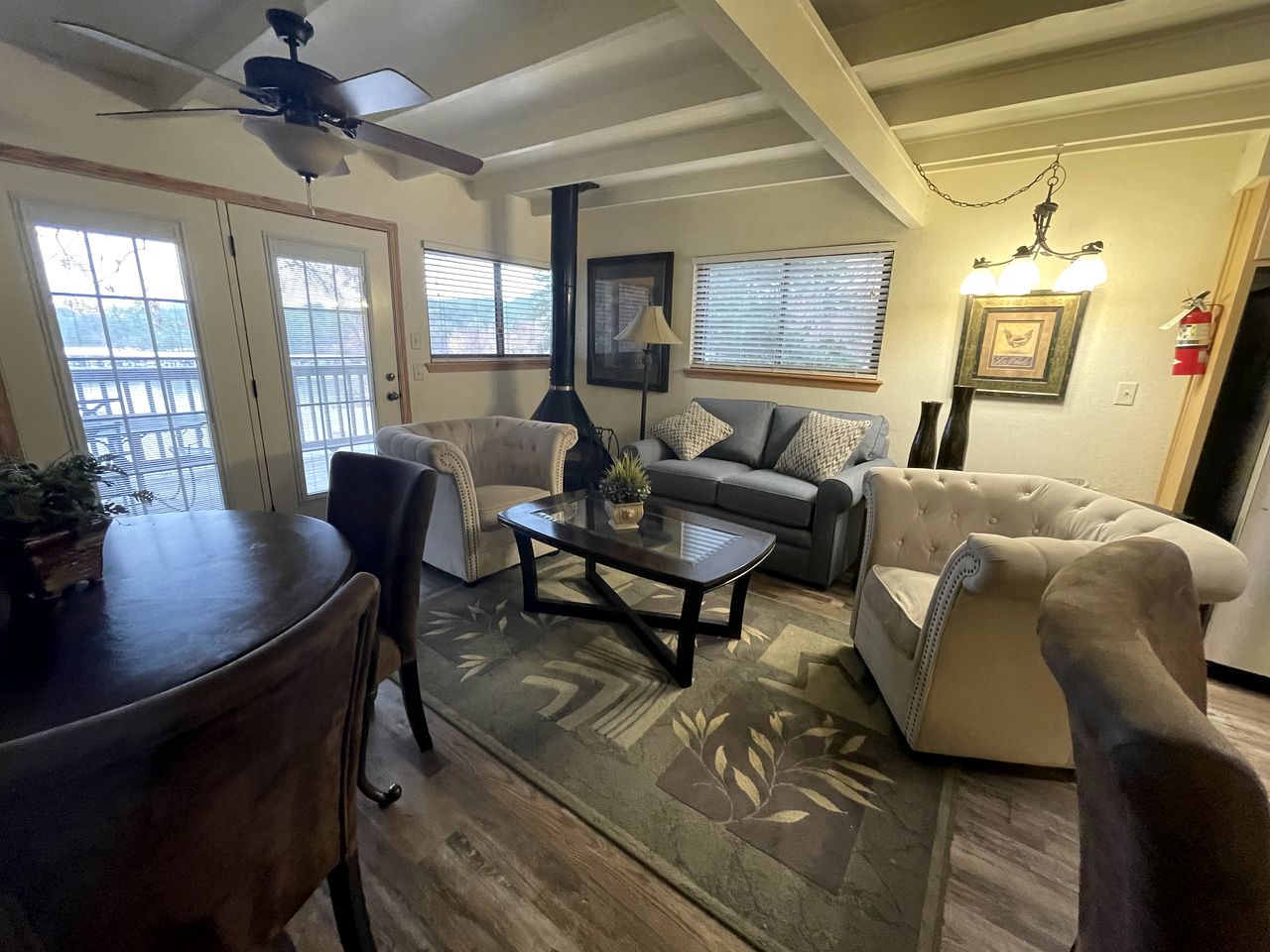 Arkansas Rest and Relaxation In Nature in this Lake Ouachita Rental