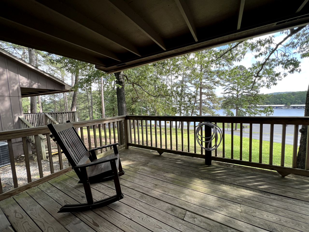 Arkansas Rest and Relaxation In Nature in this Lake Ouachita Rental