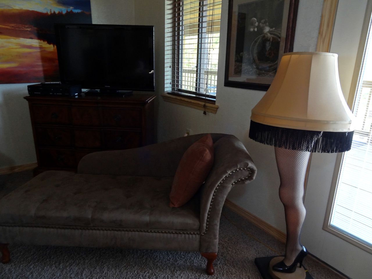 Waterfront Group Cottage with Hot-Tub and Pool in Mount Ida, Arkansas