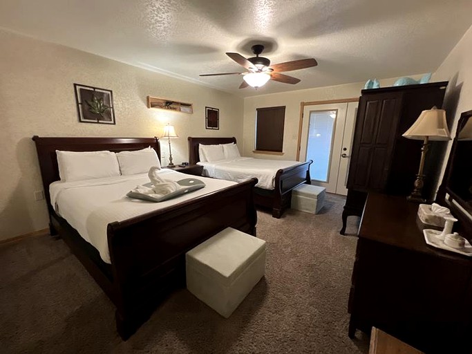 Cottages (United States of America, Mount Ida, Arkansas)