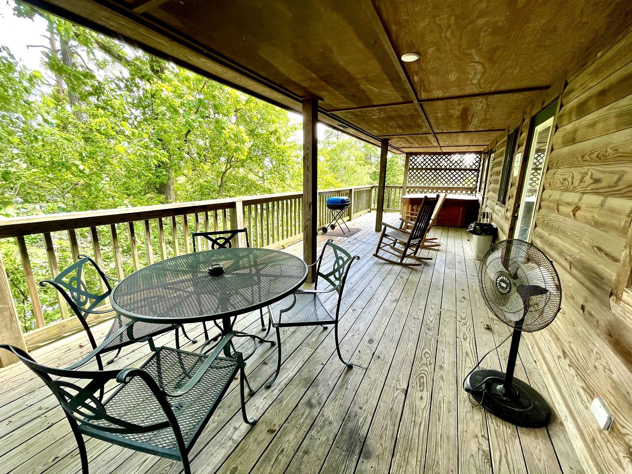 Lake Cottage with Pool and Spa Perfect for Small Groups in Mount Ida, Arkansas