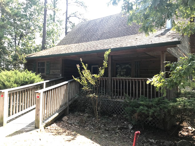 Tranquil Cottage with Pool and Spa Perfect for Lake Activities in Mount Ida, Arkansas