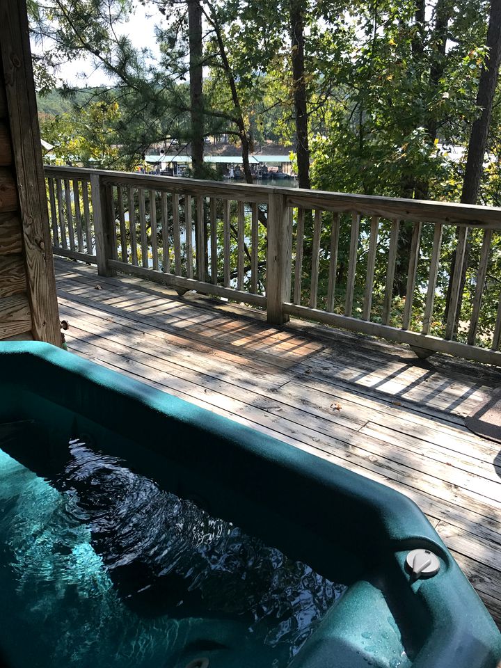 Tranquil Cottage with Pool and Spa Perfect for Lake Activities in Mount Ida, Arkansas