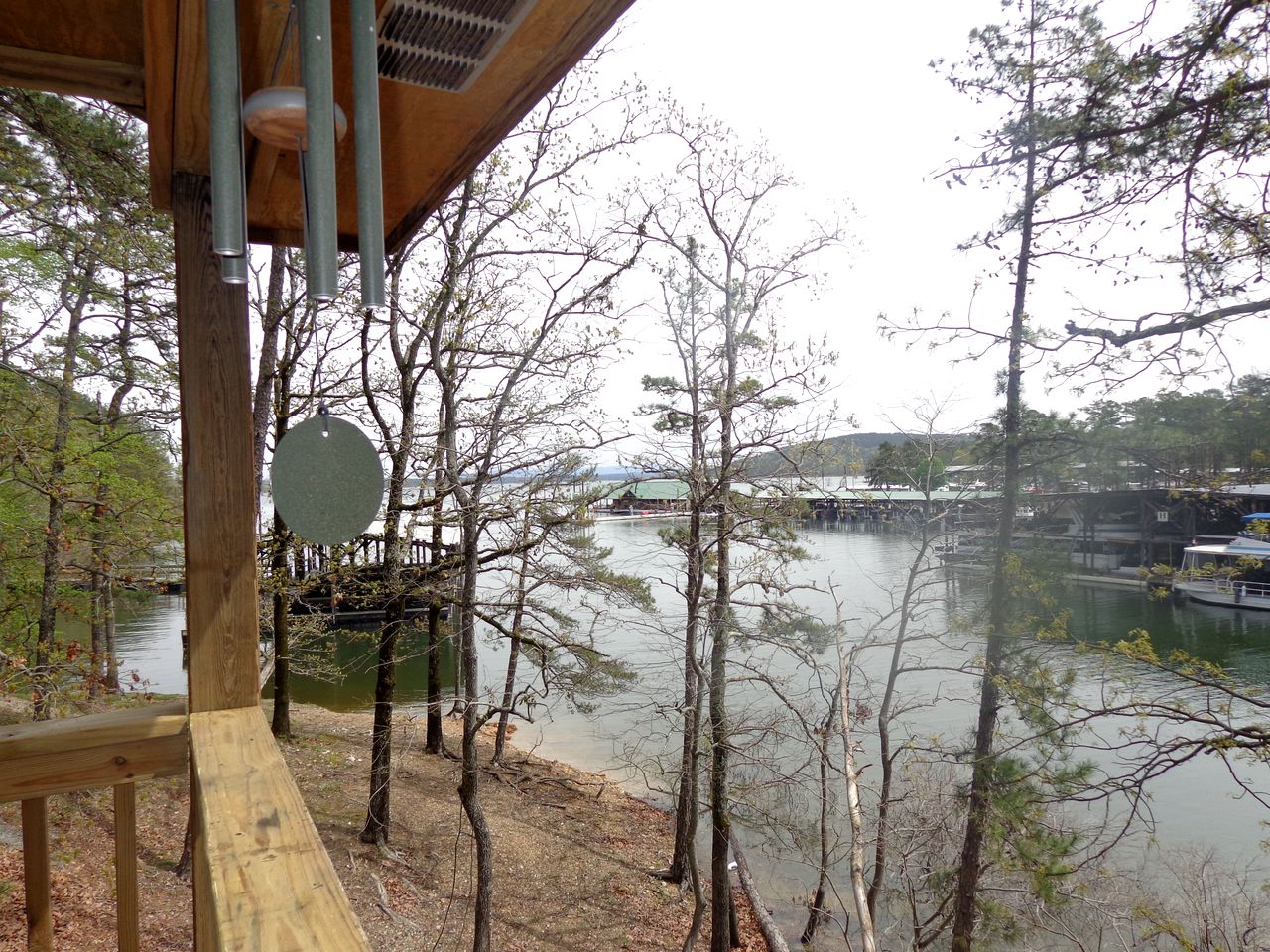 Lakefront Cottage with Spa Perfect for Water Activities in Mount Ida, Arkansas