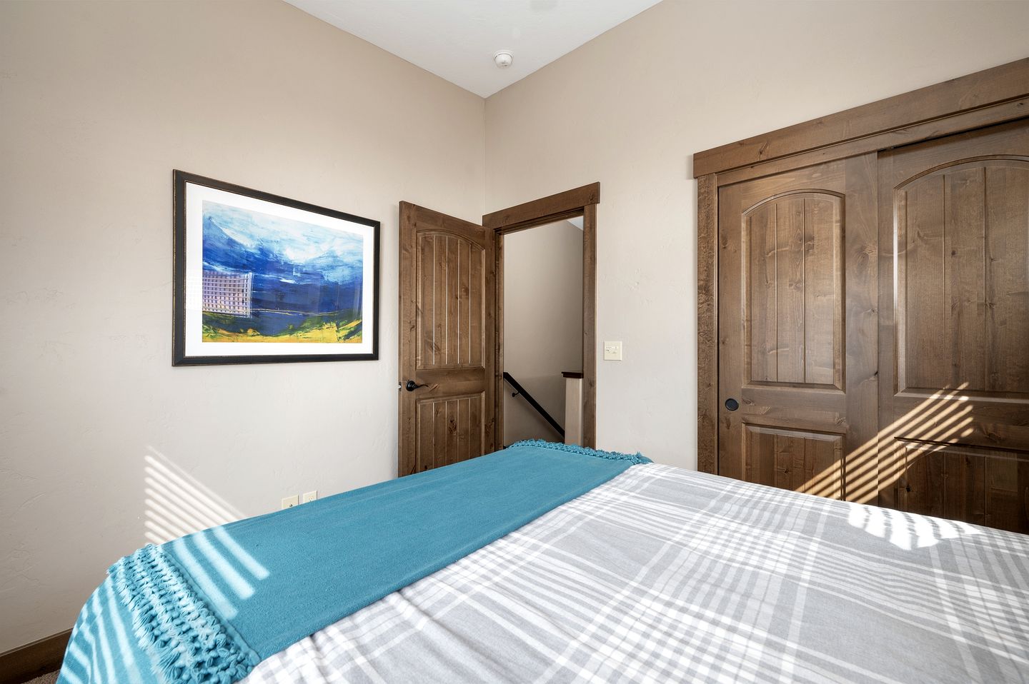 Stunning Vacation Rental with Hot Tub near Grand Park Recreation Center in Fraser, Colorado