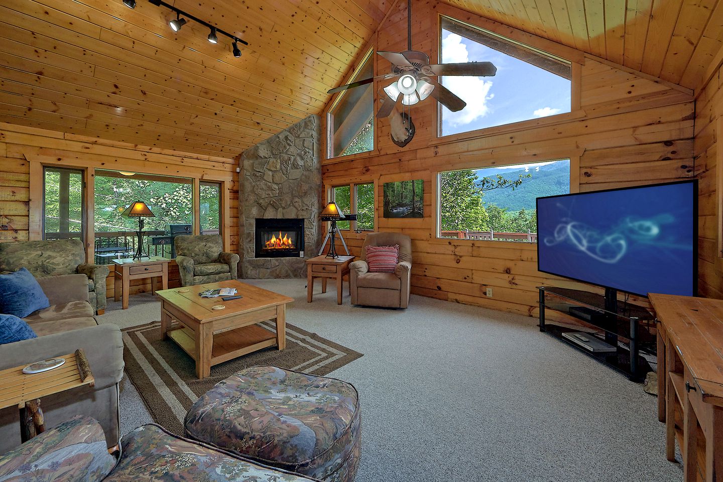 Mountain Haven Glamping near Great Smoky Mountains National Park in Gatlinburg, Tennessee