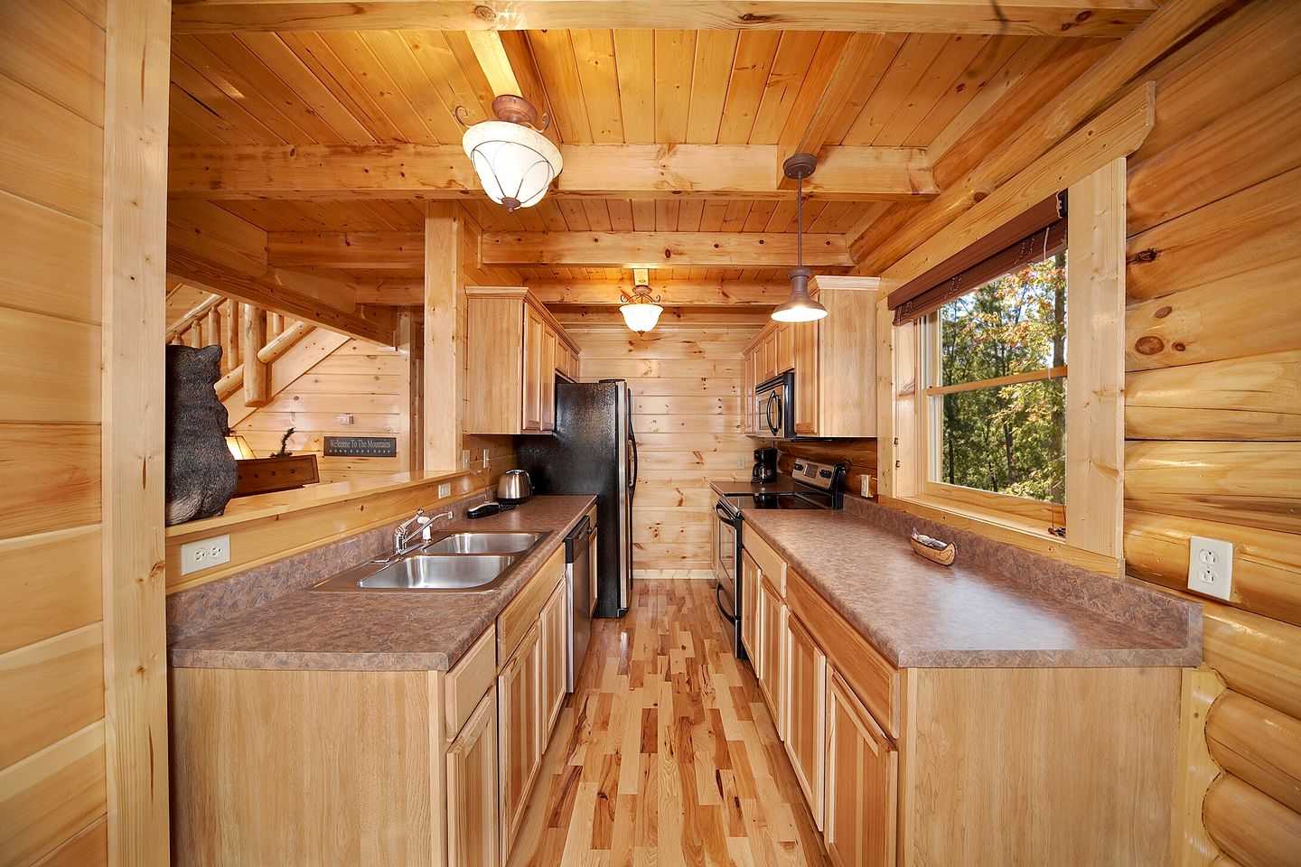 Mountain Magic in Gatlinburg w/ 4 BR (Sleeps 12)