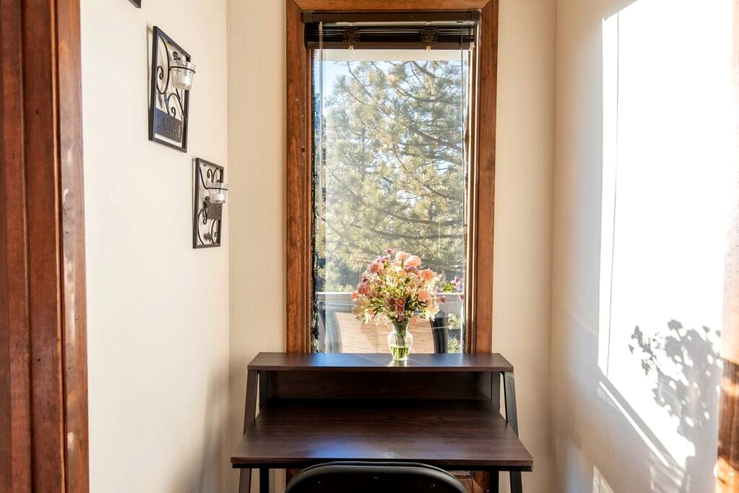 Mountain Magic: Cabin in an Unbeatable Location near Big Bear Lake