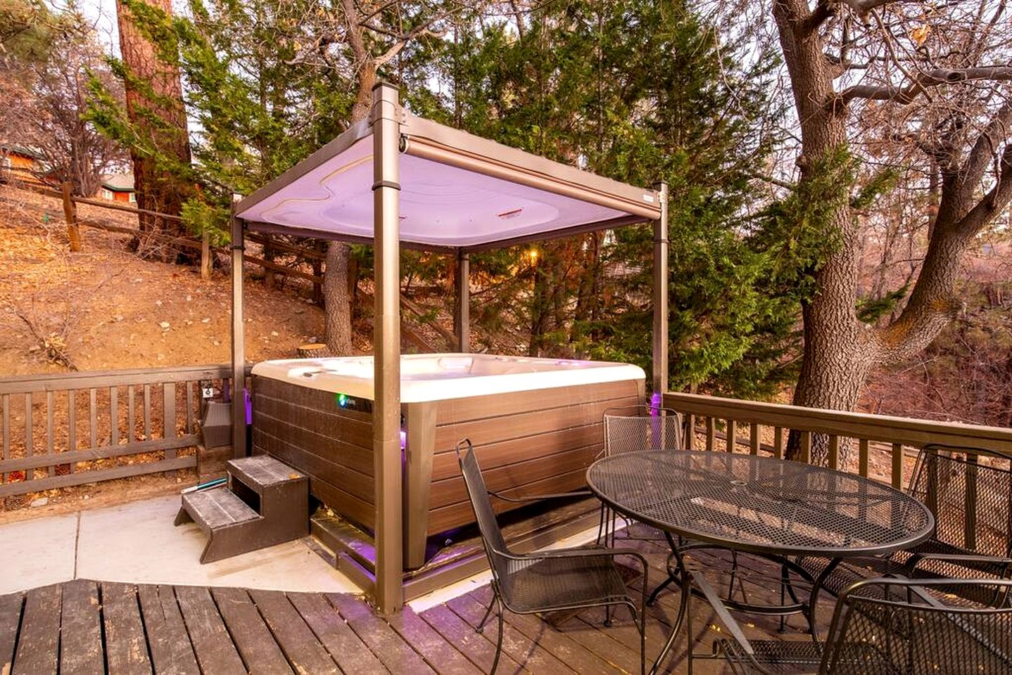 Mountain Magic: Cabin in an Unbeatable Location near Big Bear Lake