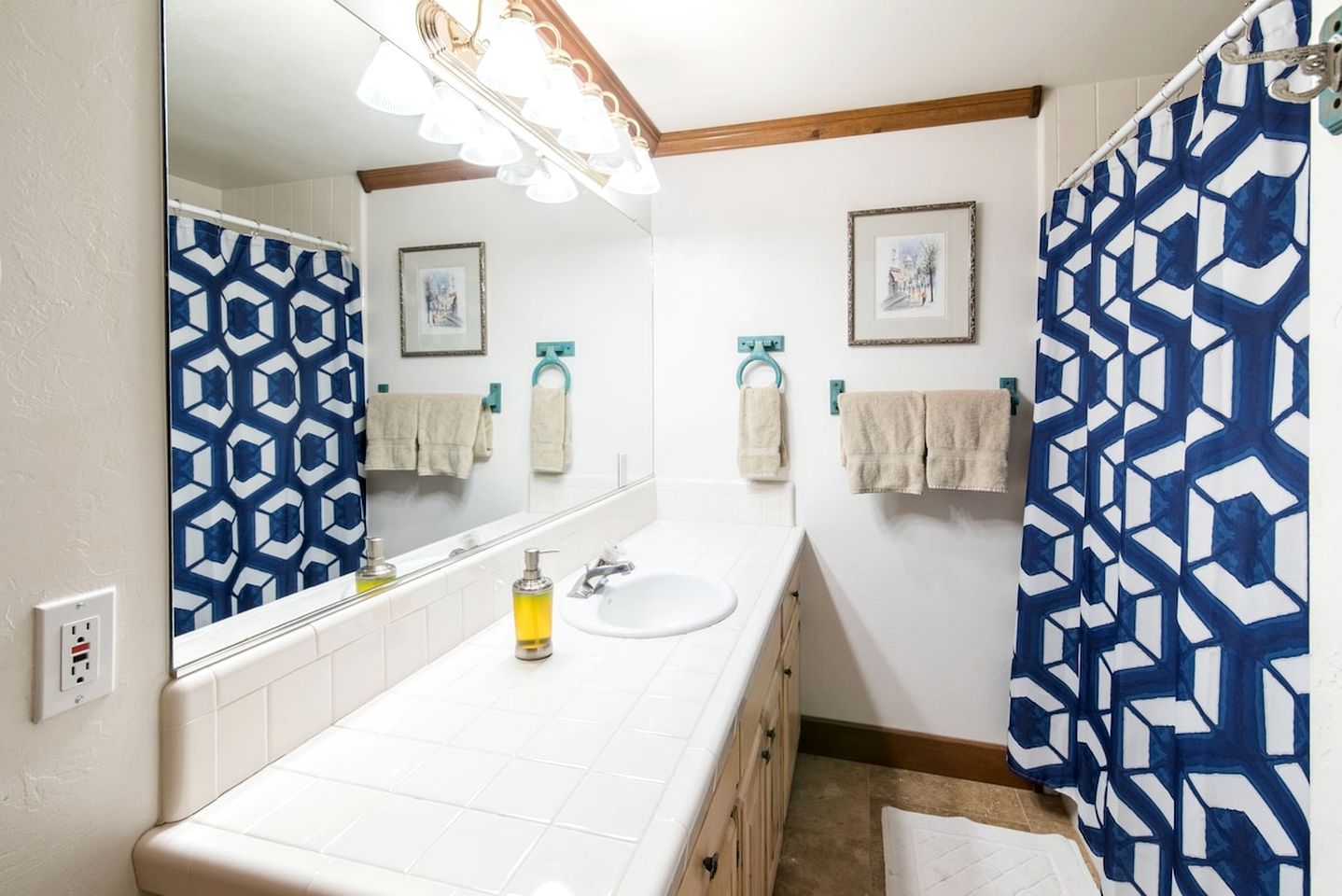 Secluded Mountain-View Retreat with Hot Tub and Fireplaces Near Scenic Trails in Driggs, Idaho