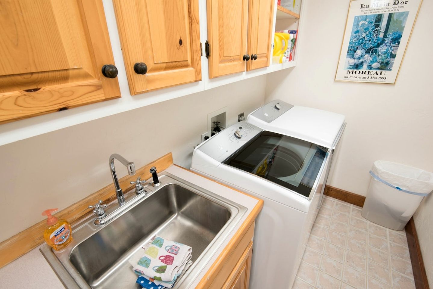 Secluded Mountain-View Retreat with Hot Tub and Fireplaces Near Scenic Trails in Driggs, Idaho