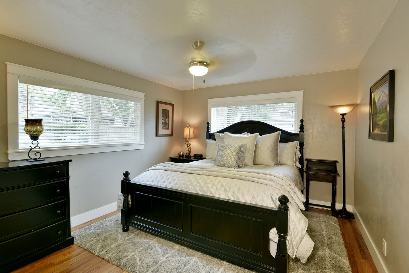 Amazing Cottage with Hot-tub in Dunsmuir, California