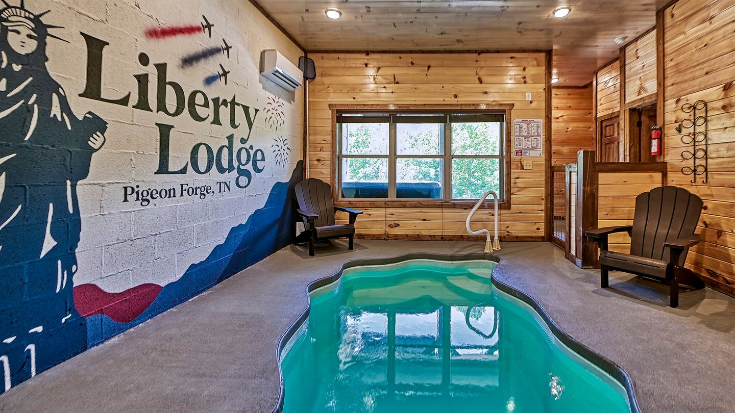 Mountain Retreat with Perfect for Groups in Pigeon Forge, Tennesee