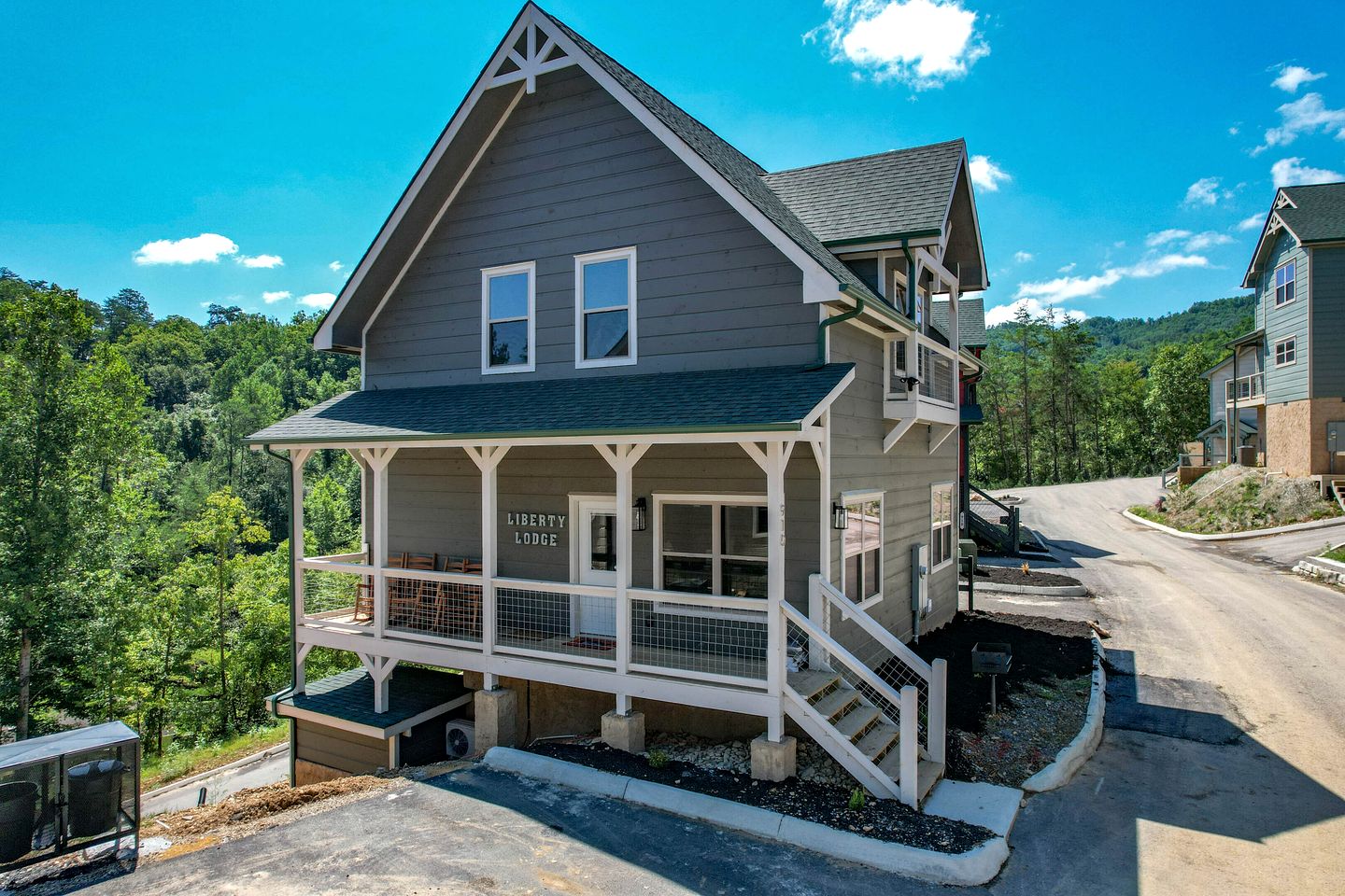 Mountain Retreat with Perfect for Groups in Pigeon Forge, Tennesee