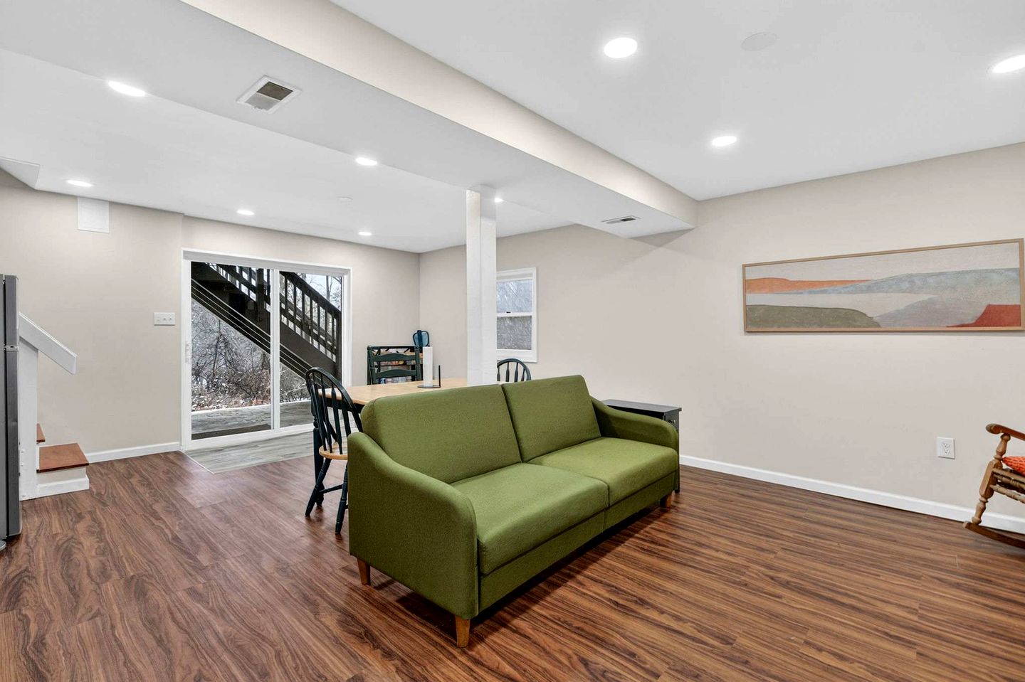 Spacious Mountain Retreat with Hot Tub & Screened Porch Near Wineries and Appalachian Trail | Harpers Ferry, WV