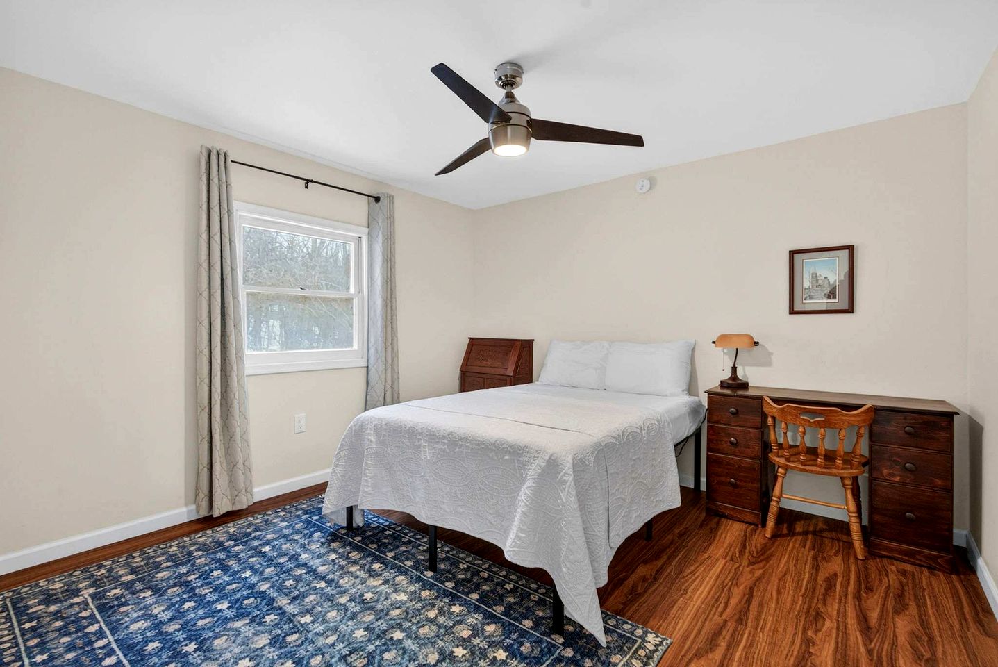 Spacious Mountain Retreat with Hot Tub & Screened Porch Near Wineries and Appalachian Trail | Harpers Ferry, WV