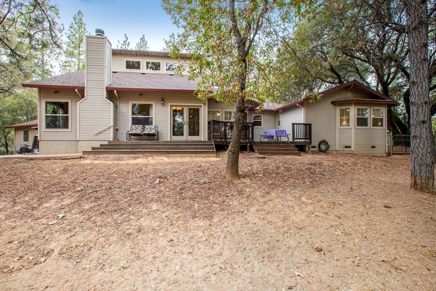 Mountain Retreat with Hot Tub & Pool Table Less than an hour to